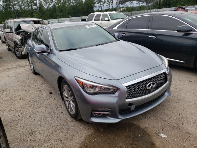 Infiniti Q50 base (2015)