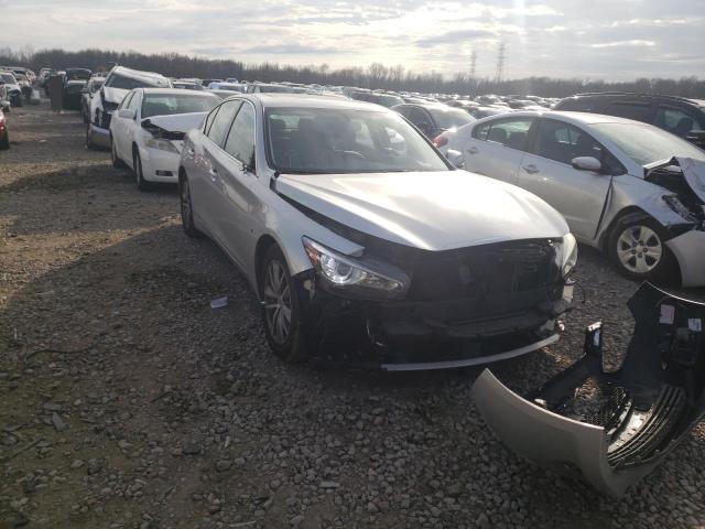 Infiniti Q50 base (2015)