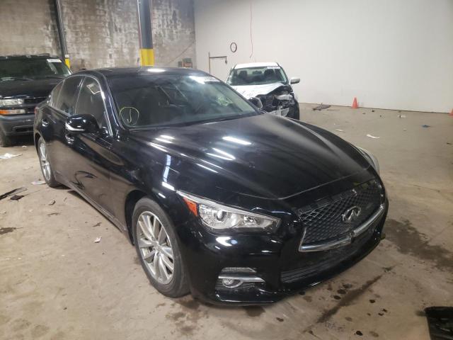Infiniti Q50 base (2015)