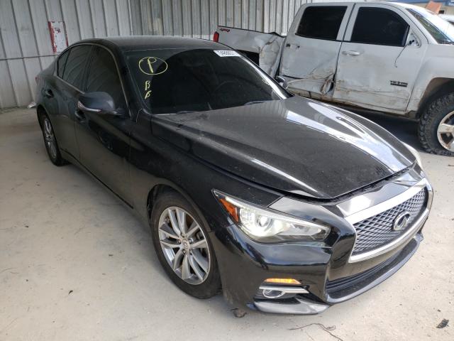Infiniti Q50 base (2015)