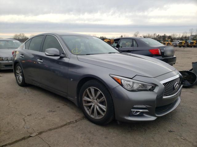 Infiniti Q50 base (2015)