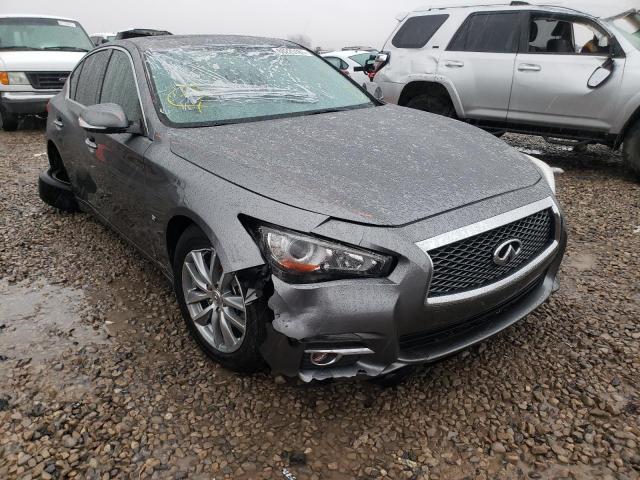 Infiniti Q50 base (2015)