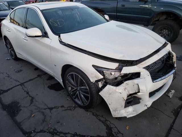 Infiniti Q50 base (2015)