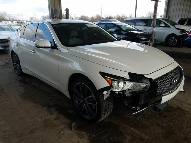 Infiniti Q50 base (2014)