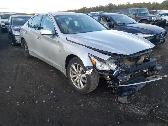 Infiniti Q50 base (2015)