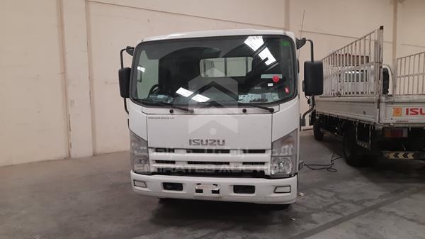 Isuzu Reward np (2011)