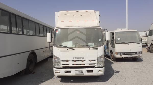 Isuzu Npr (2013)