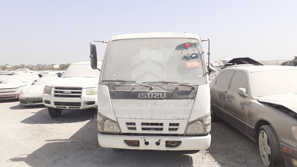 Isuzu Nkr (2008)