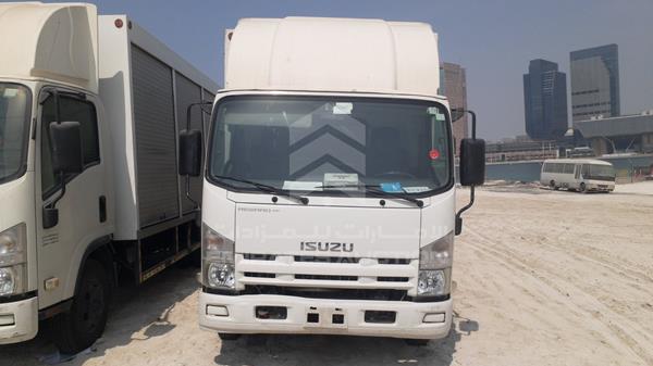 Isuzu Reward np (2017)