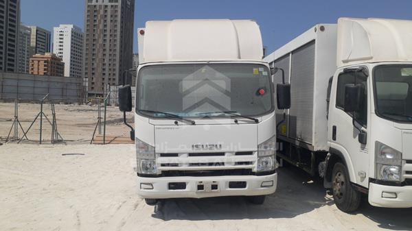 Isuzu Reward np (2017)