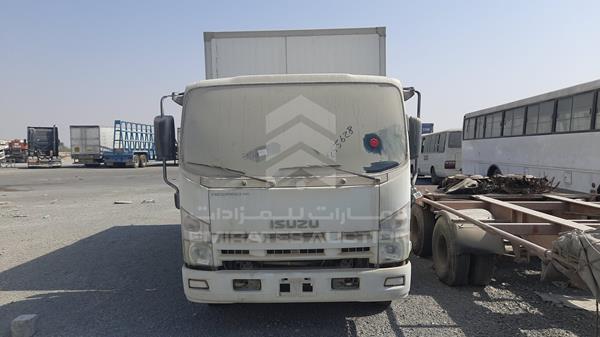 Isuzu Npr (2015)