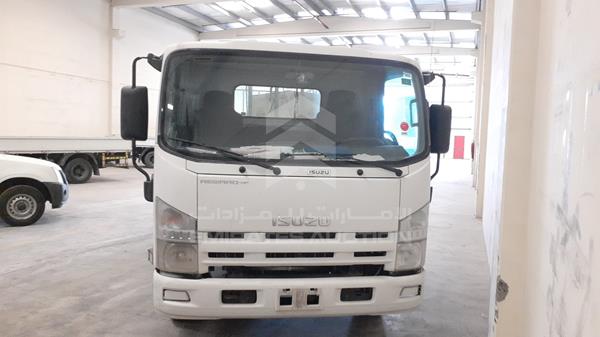 Isuzu Reward np (2012)