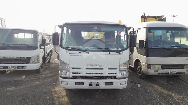 Isuzu Npr (2016)