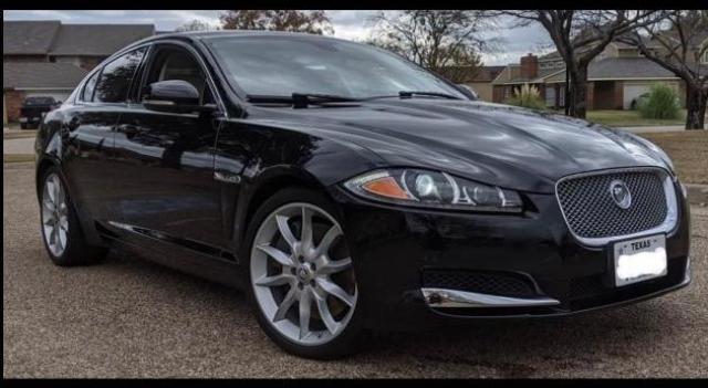 Jaguar Xf superch (2012)