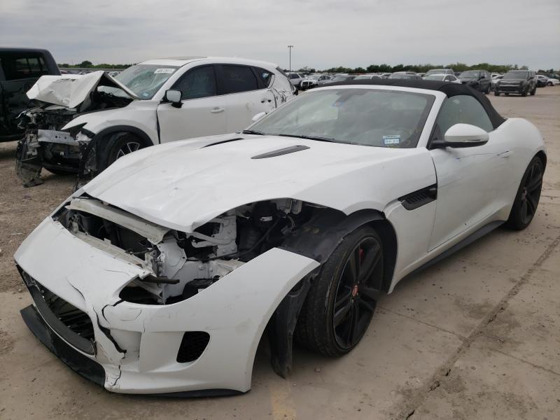 Jaguar F-type v8 2015