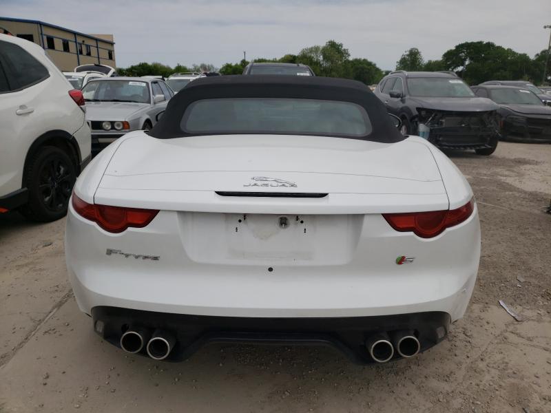 Jaguar F-type v8 2015