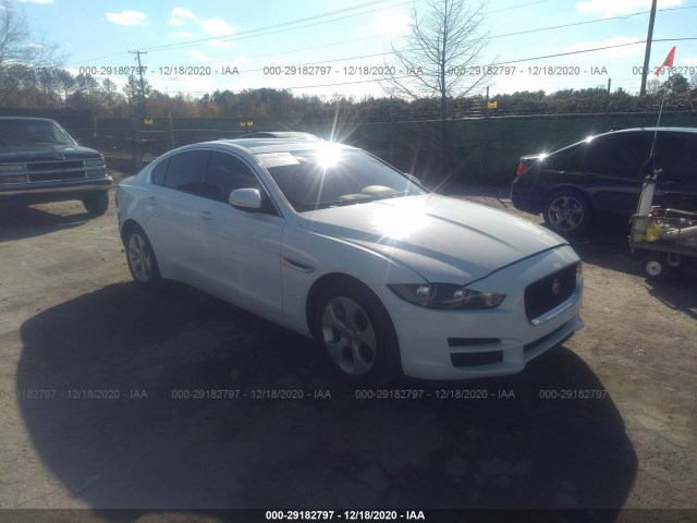 Jaguar Xe (2017)