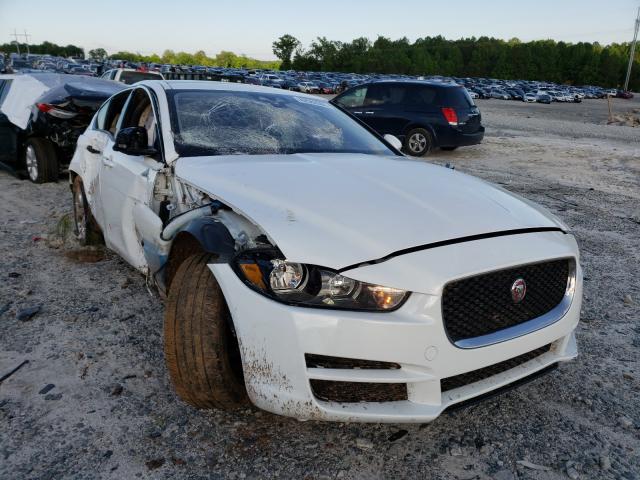 Jaguar Xe (2017)
