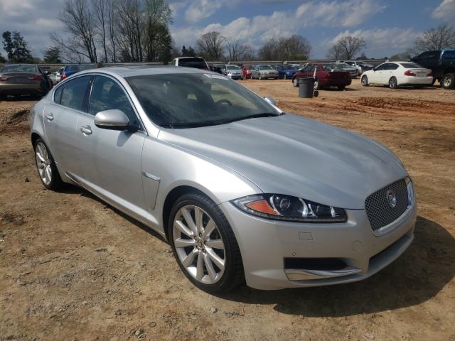 Jaguar Xf (2013)