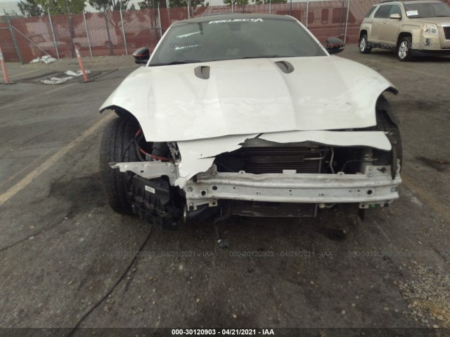 Jaguar F-type 2015