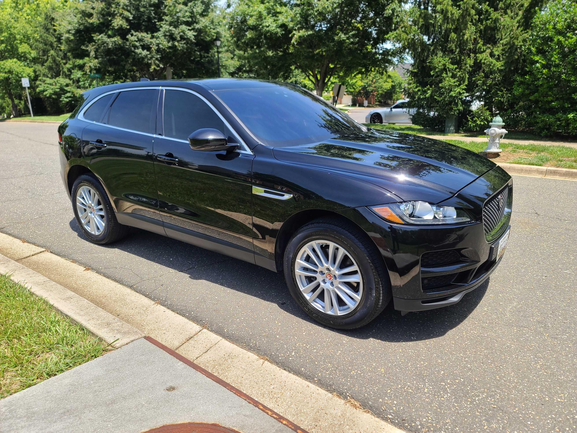 Jaguar F-pace pre (2020)