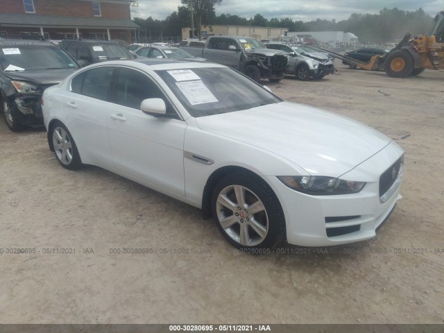 Jaguar Xe (2017)