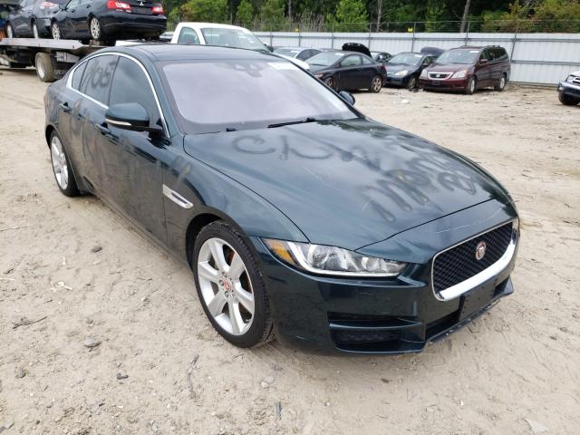 Jaguar Xe prestig (2017)