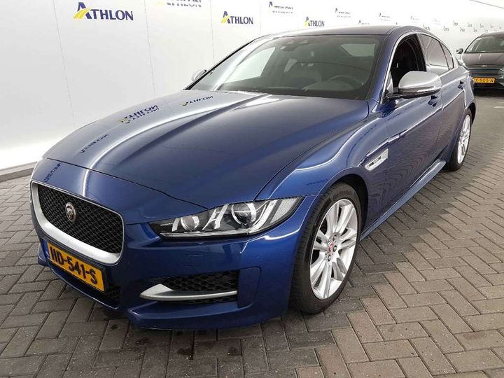 Jaguar Xe (2015)