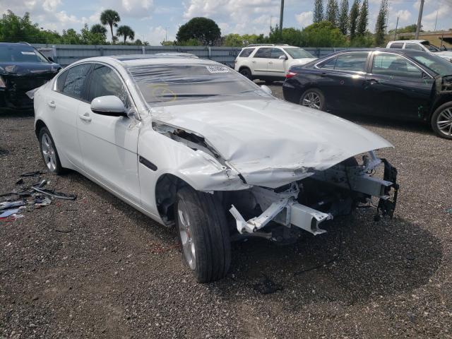 Jaguar Xe (2017)