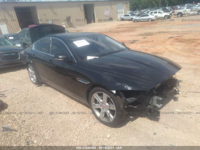 Jaguar Xe (2017)