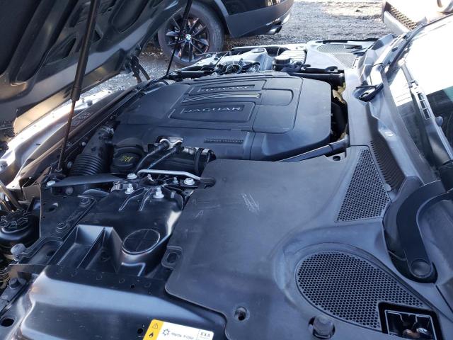 Jaguar F-type v8 2015
