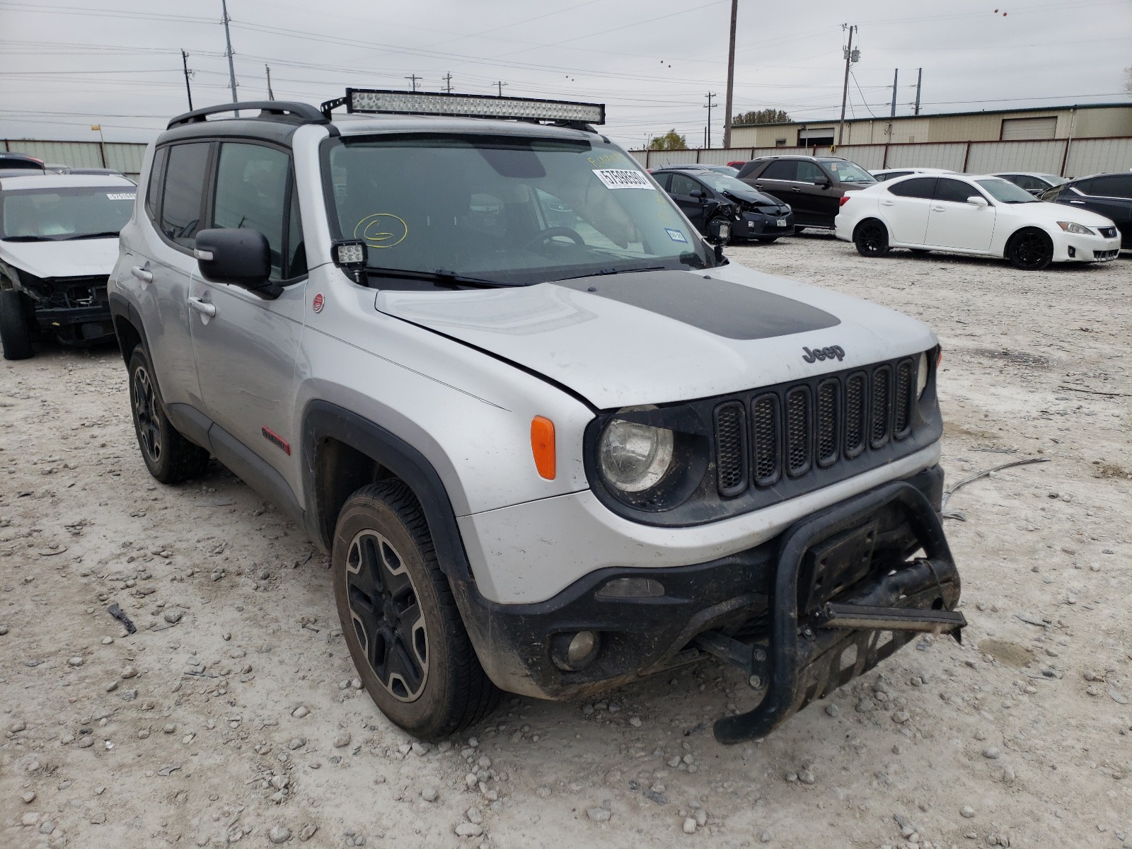 Jeep Renegade t (2017)