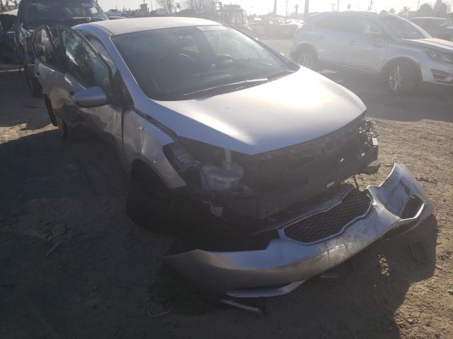 Kia Forte lx (2015)