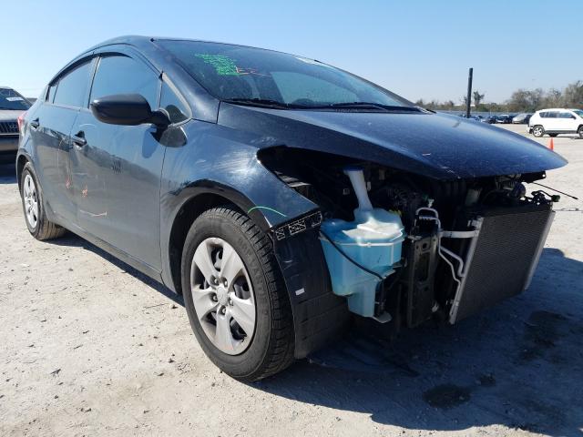 Kia Forte lx (2015)