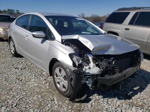 Kia Forte lx (2017)