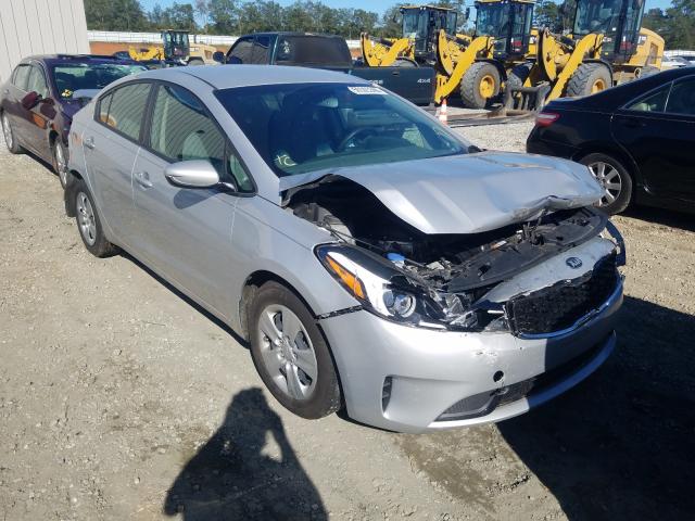 Kia Forte lx (2017)