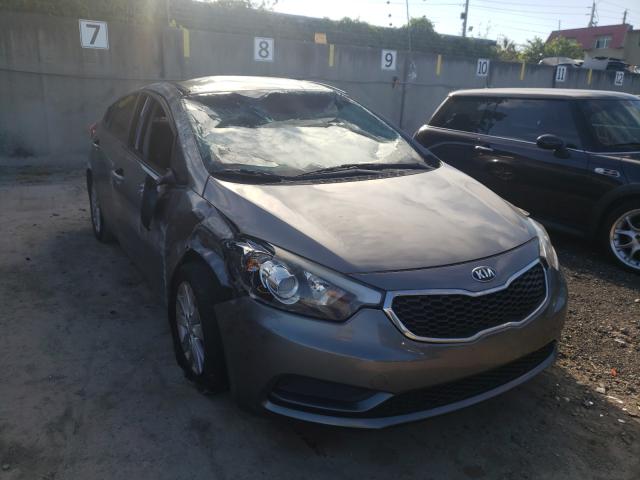 Kia Forte lx (2016)