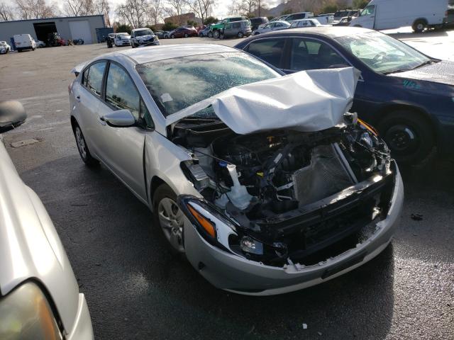 Kia Forte lx (2017)