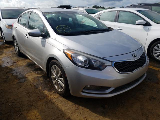 Kia Forte lx (2016)