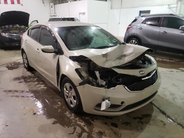 Kia Forte lx (2015)