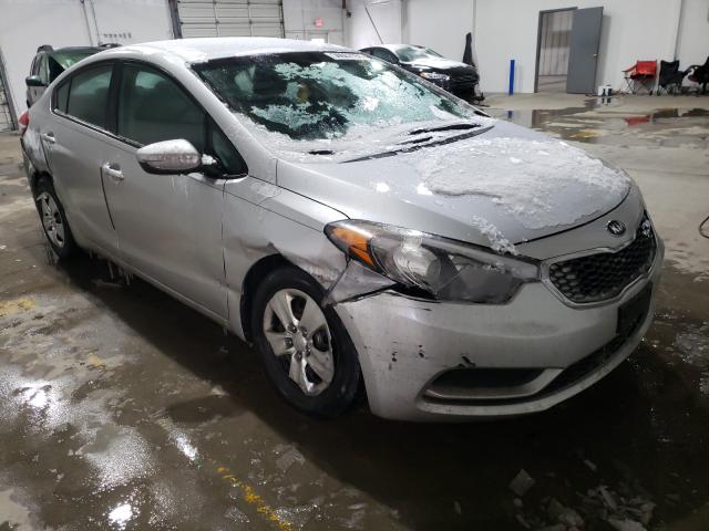 Kia Forte lx (2016)