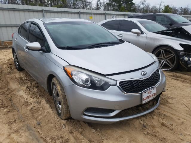 Kia Forte lx (2015)