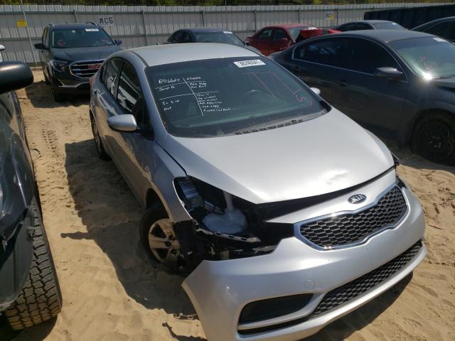 Kia Forte lx (2015)