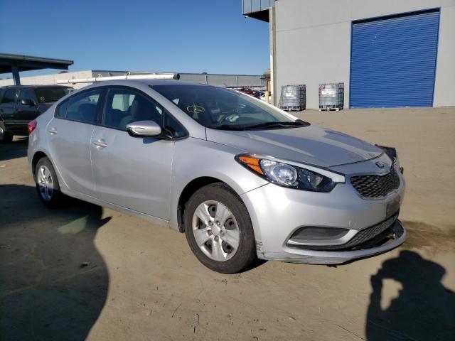 Kia Forte lx (2015)