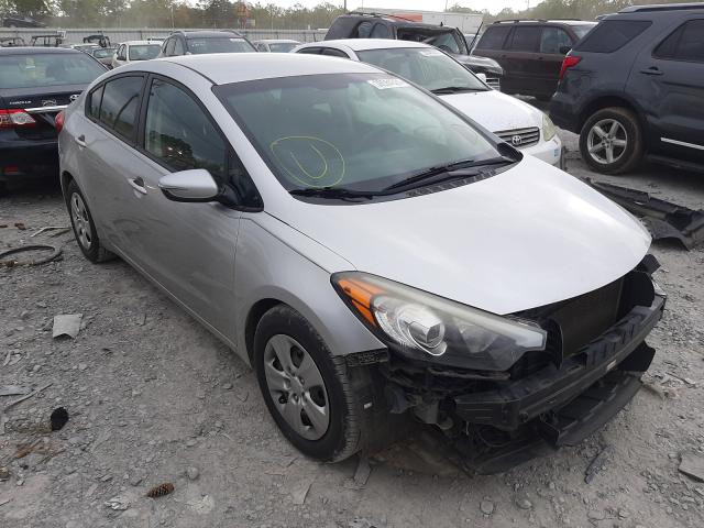 Kia Forte lx (2015)
