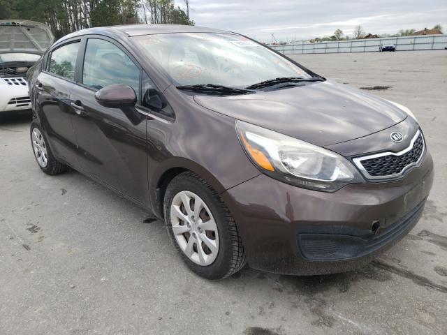 Kia Rio ex (2012)