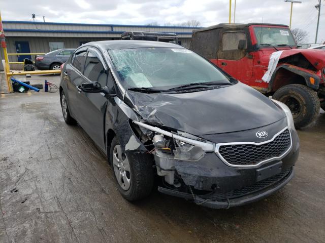 Kia Forte lx (2015)