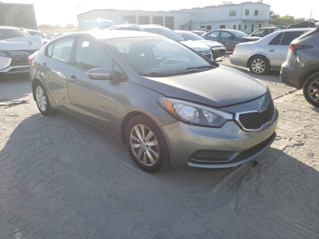 Kia Forte lx (2016)