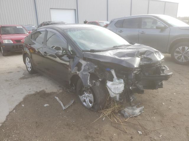 Kia Forte lx (2016)