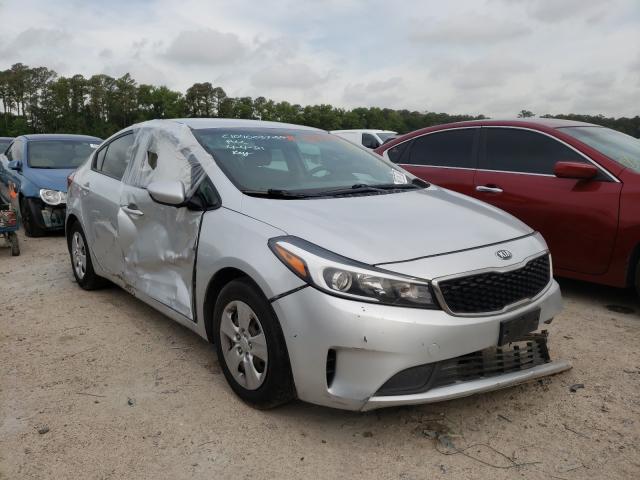 Kia Forte lx (2017)